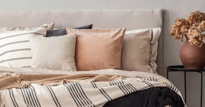 Perkara yang menjadikan bilik tidur anda bersepah dan membuang ruang