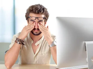 10 rodzajów chorób wywołanych przez technologię, które występują tylko u współczesnych ludzi