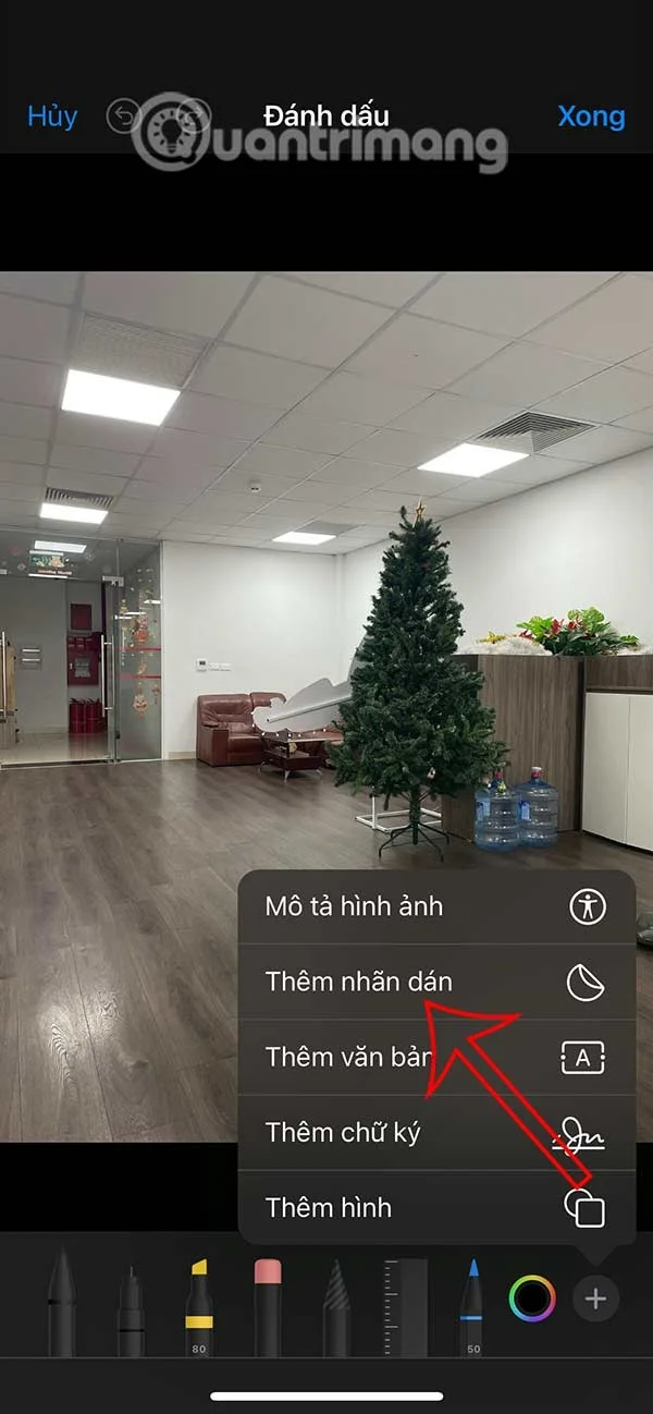 iPhone'da fotoğraflara çıkartma ekleme talimatları