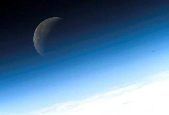 De belangrijkste interessante feiten over de maan die u misschien nog niet wist