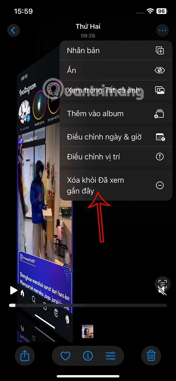 Cum să afișați mai multe fusuri orare pe ecranul iPhone-ului