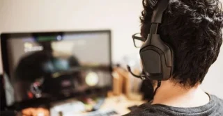 Giocare troppo ha effetti negativi sulla fisiologia maschile