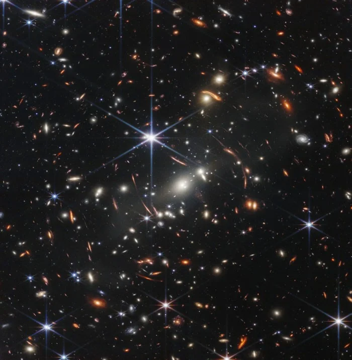 Admira impresionantes fotografías espaciales tomadas con un telescopio de 10 mil millones de dólares