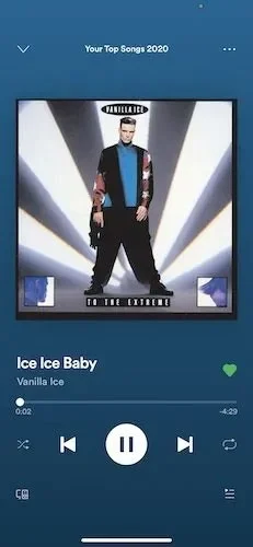 Instrukcje dotyczące nagrywania wideo i jednoczesnego odtwarzania muzyki na iPhonie