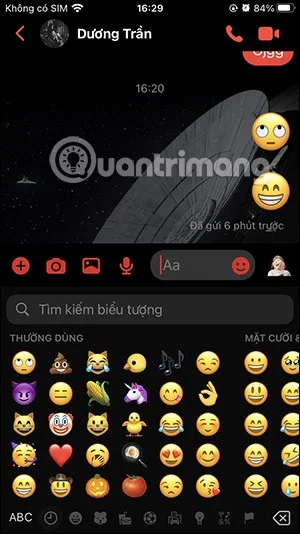 iPhone 키보드에서 자주 사용하는 이모티콘을 삭제하는 방법