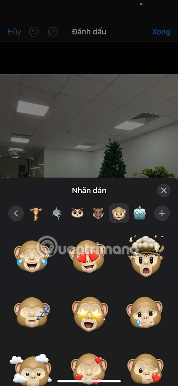 iPhone'da fotoğraflara çıkartma ekleme talimatları