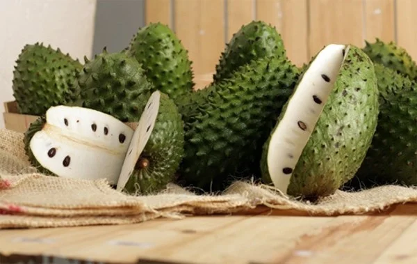 Lijst van fruitsoorten die tot de zeldzaamste en lekkerste ter wereld zijn verkozen