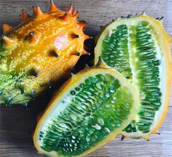 Lijst van fruitsoorten die tot de zeldzaamste en lekkerste ter wereld zijn verkozen