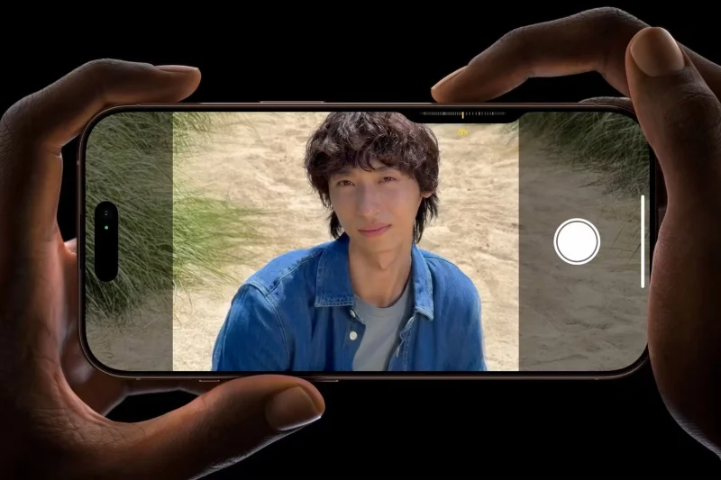 안드로이드 플래그십에 아직 없는 iPhone 16 Pro의 7가지 기능
