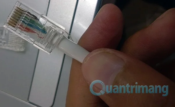 Ağ kablosu sadece 3 adımda nasıl düzgün şekilde kıvrılır