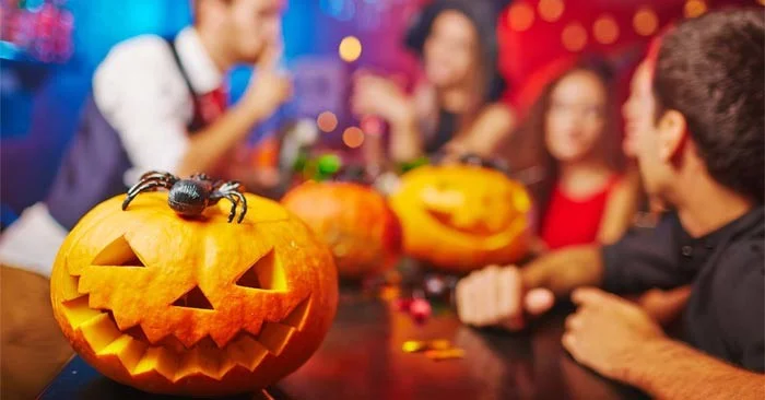 How to organize a Halloween party