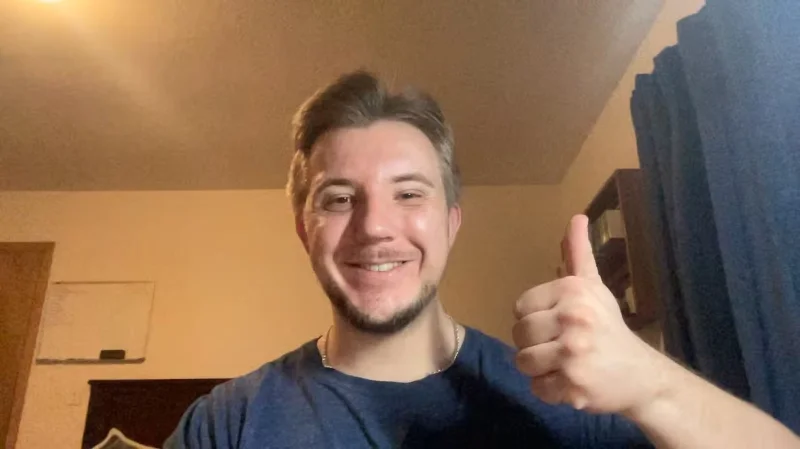 28 lindos designs de cartões de aniversário com bons desejos para pais, cônjuges, amantes e amigos