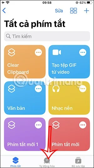 Jak automatycznie zmienić ekran iPhone'a na odcienie szarości