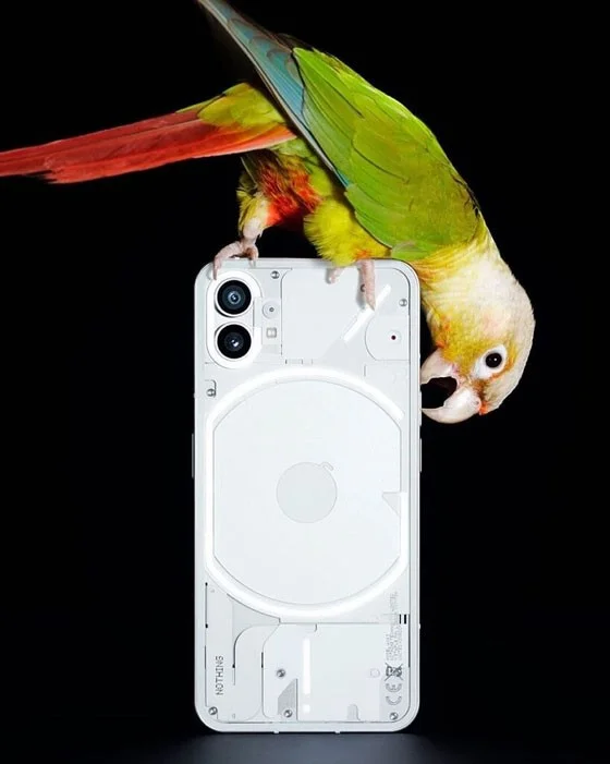 Experimente Nada Teléfono 1