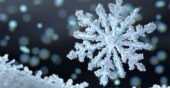 Waarom zijn geen twee sneeuwvlokken 100% hetzelfde?