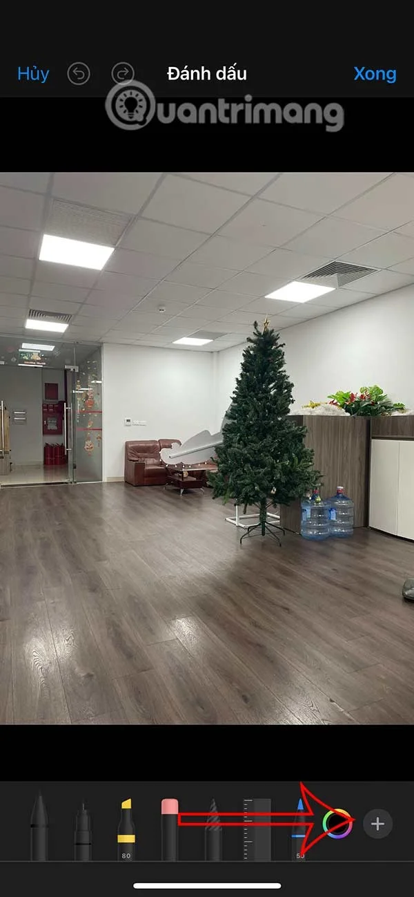 iPhone'da fotoğraflara çıkartma ekleme talimatları