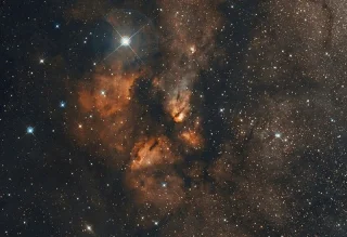 Bewonder de prachtige sterrencluster door een foto van 80 miljoen pixels