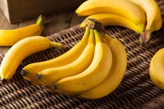 15 frutas con mayor y menor contenido de azúcar