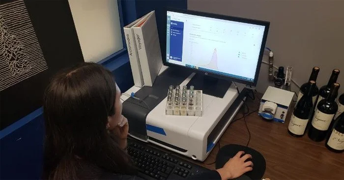 Una empresa tecnológica enseña a las computadoras a... catar vino