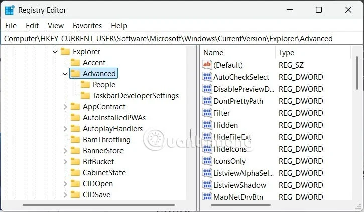 How to resize Windows 11 Taskbar