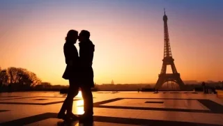¿Por qué se llama a París la ciudad del amor?