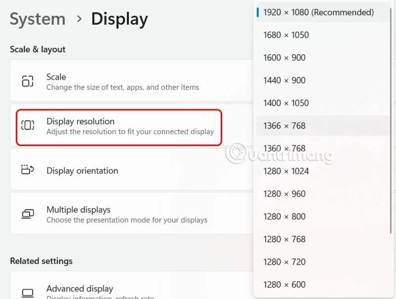How to resize Windows 11 Taskbar