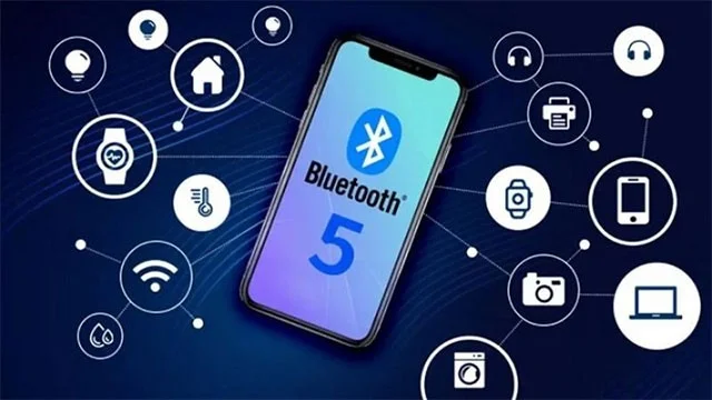 Hoe kan afstand de batterij van een Bluetooth-hoofdtelefoon leegtrekken?