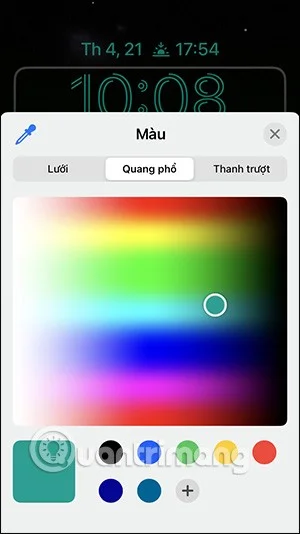Come cambiare il colore dell'arcobaleno per l'orologio della schermata di blocco dell'iPhone