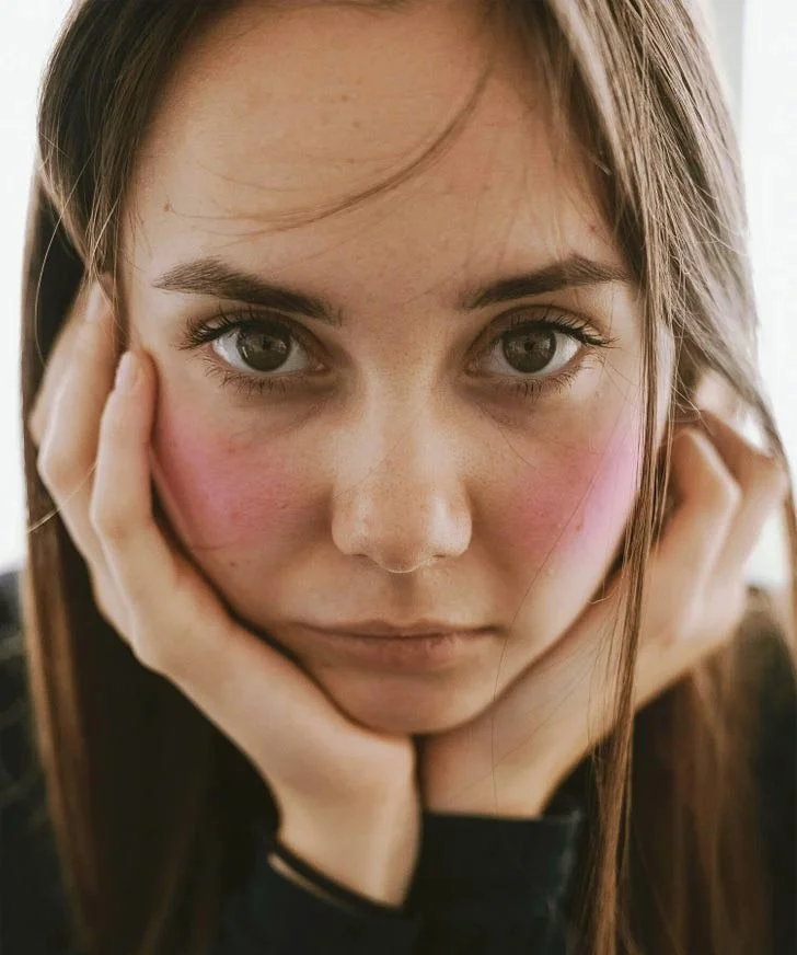 Kesilapan solek yang membuatkan anda kelihatan lebih tua bertahun-tahun