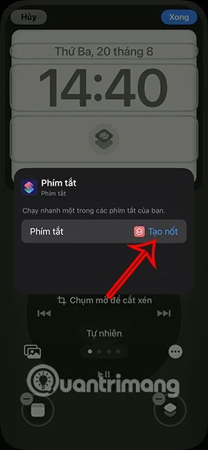 How to open Siri shortcut on iPhone lock screen