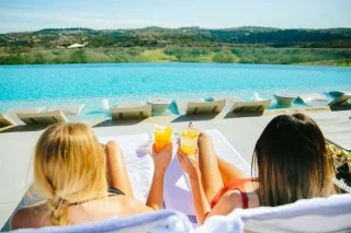 Porady jak podróżować jak bogaty człowiek