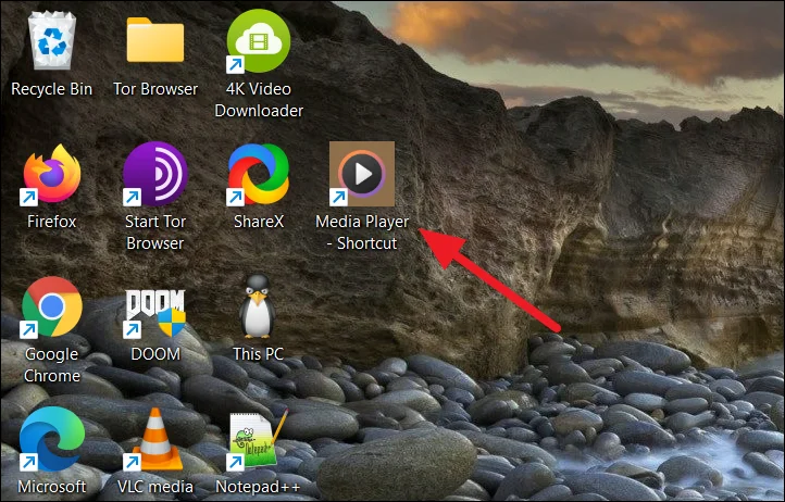 Cómo instalar una aplicación en la pantalla de un ordenador con Windows 11