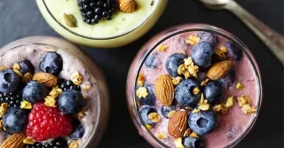 Los nutrientes más comúnmente deficientes en la dieta