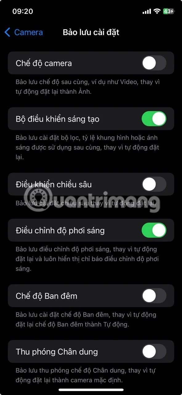 Jak zablokować zapisywanie zdjęć z iMessage do albumu iPhone'a