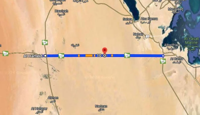 La carretera recta más larga del mundo, de 240 km y sin una sola curva.