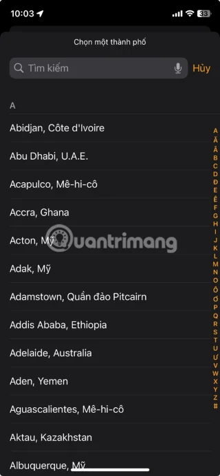 Cum să afișați mai multe fusuri orare pe ecranul iPhone-ului