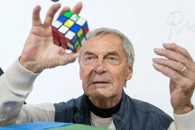 10 datos sorprendentes sobre el cubo de Rubik