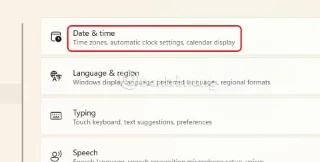 How to Add Multiple Clocks to the Windows 11 Taskbar