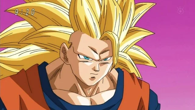 Goku en 10 Saiyan-transformatiestaten in Dragon Ball