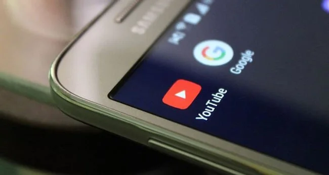 Waarom raakt de batterij van mijn telefoon zo snel leeg, zelfs als hij volledig is opgeladen?