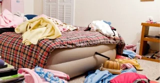 Perkara yang menjadikan bilik tidur anda bersepah dan membuang ruang