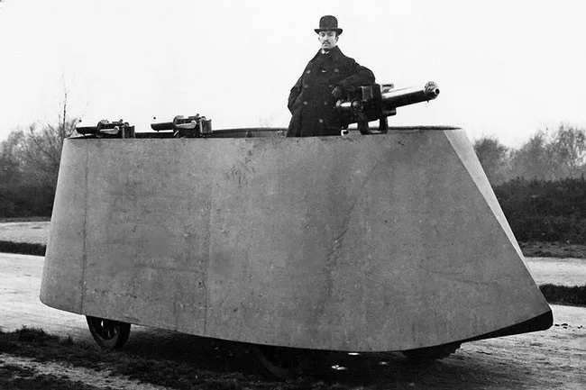 Los 10 vehículos militares más extraños de la historia mundial