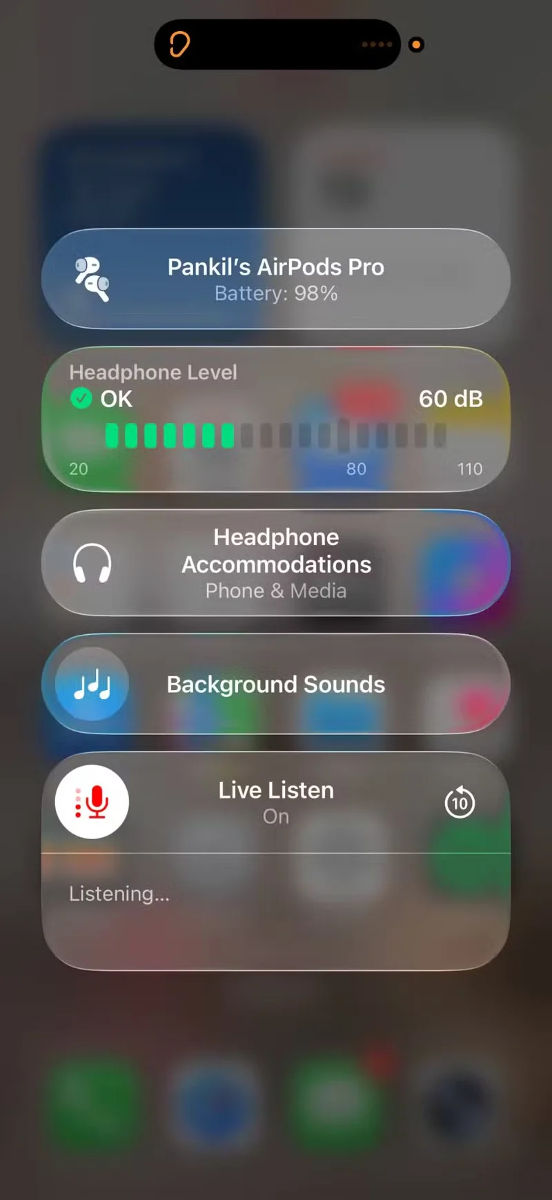 Cómo usar Conversation Awareness y Live Listen en los AirPods