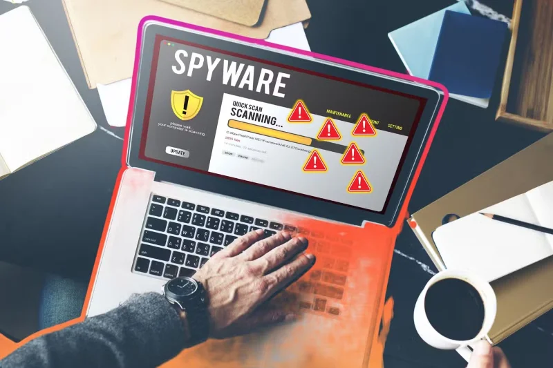 ¿Cómo saber si alguien ha instalado un software de vigilancia en tu portátil?