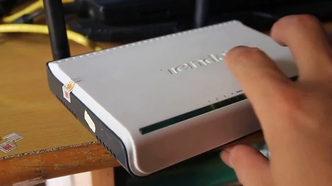 Cómo cambiar la contraseña de Wifi, cambiar la contraseña de Wifi VNPT, FPT, Tenda, TP-Link, Viettel en computadora, teléfono