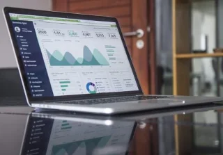 8 najlepszych programów do obsługi finansów osobistych (bezpłatnych i płatnych) w 2020 r.