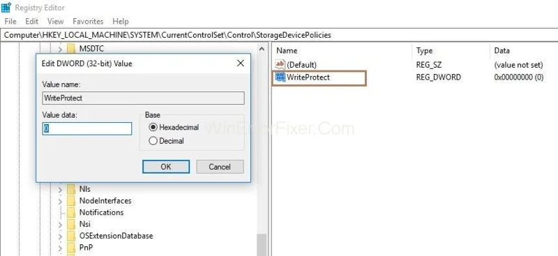Come rimuovere la protezione da scrittura da Micro SD e scheda di memoria