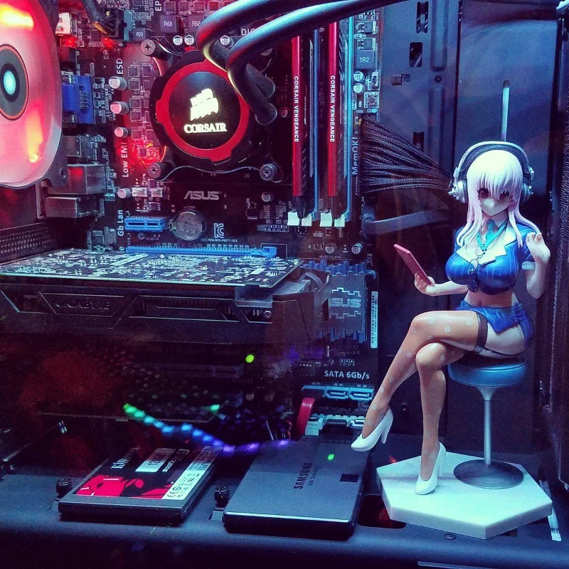 PC 케이스에 장난감 피규어 모형을 넣어도 정말 안전한가요?