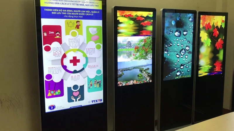 Aprenda ¿Qué es un Standee?  Y funciones de pie