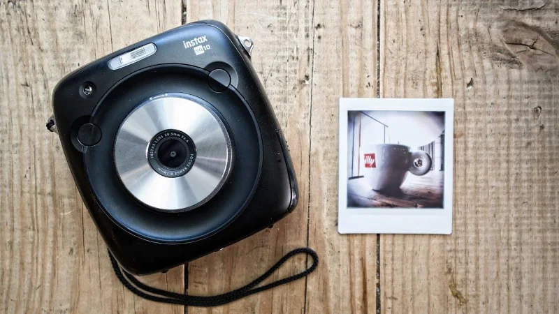 What is Polaroid?  Things You Probably Didn't Know About Polaroid